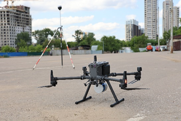 Установка лазерного сканера TOPODRONE на DJI M300