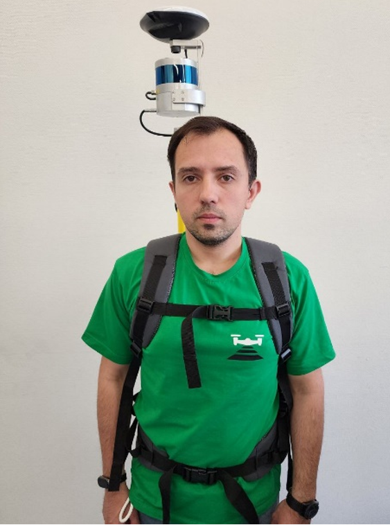 Установка лазерного сканера TOPODRONE на рюкзак