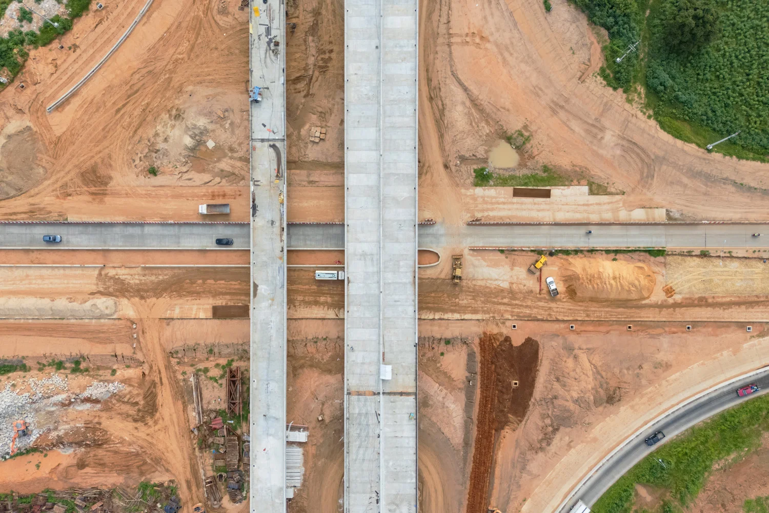 Инфраструктура и линейные объекты — дороги и трассы