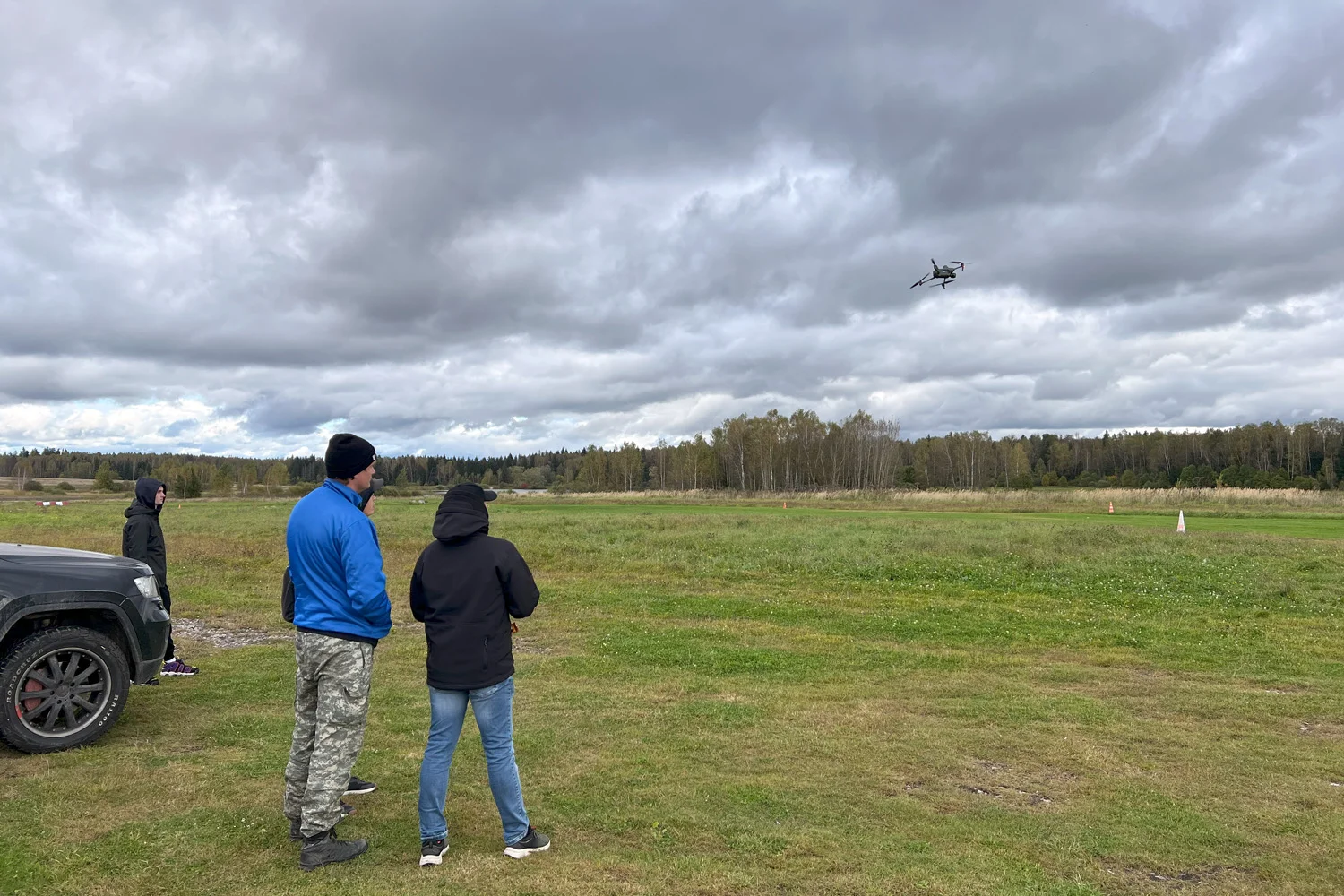 Отработка навыков пилотирования с DJIMavic 3E